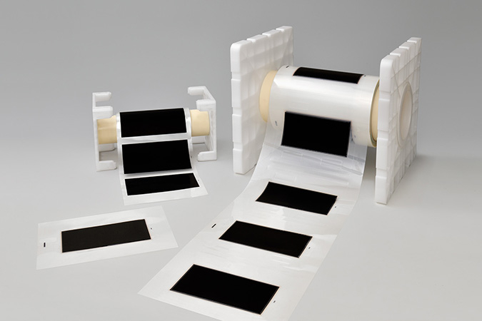 当社Roll-to-Roll装置で製造したCCM